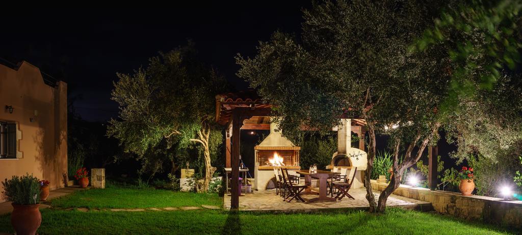 Villa Manoutsio Episkopi-Chania Екстериор снимка